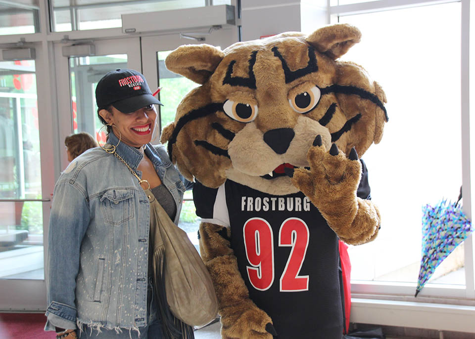 FSU mom and bobcat mascot
