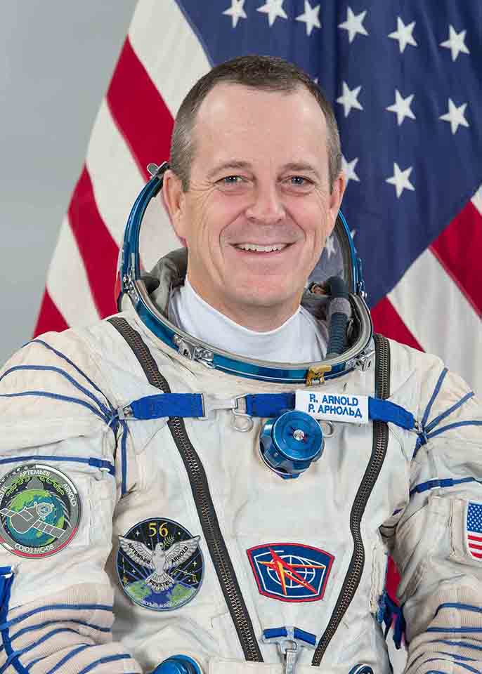ricky-arnold-astronaut suit
