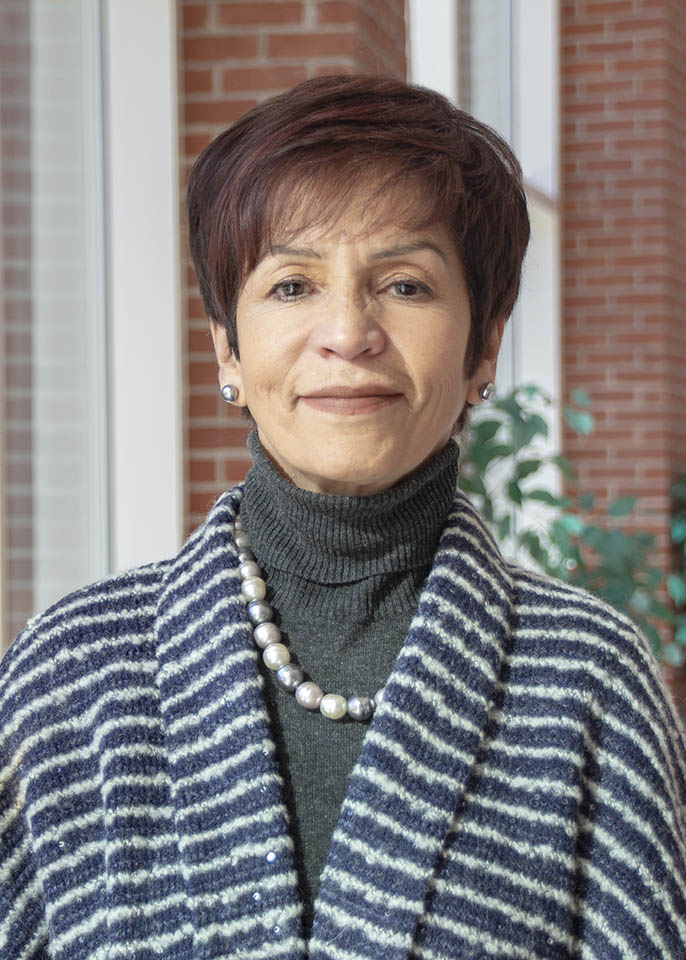 Dr Doris Santamaria-Makang