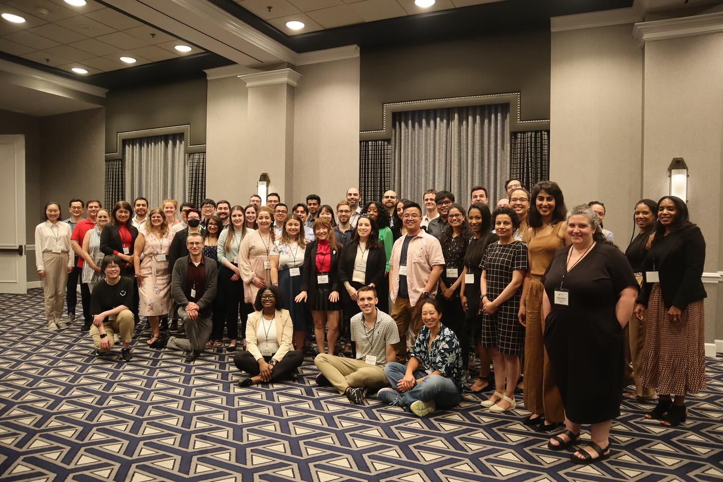 A group picture of the ACS Postdoc to Faculty Workshop participants