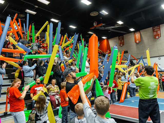             Steve Spangler has “#BestDayEver” at FSU STEM Festival     