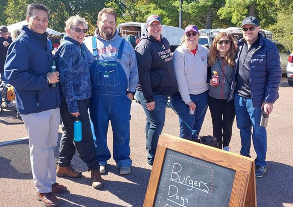 FSU faculty and administrators tailgating at Homeconing