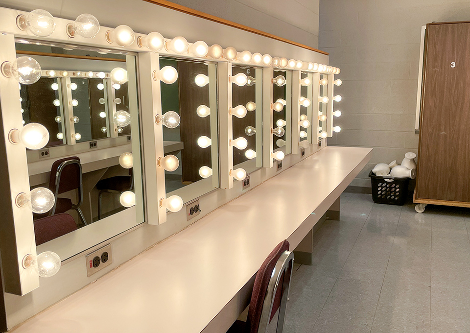 dressing room mirrors surrounded by lights
