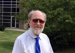 Professor’s Legacy Lives On Through Luzader Physics Scholarship