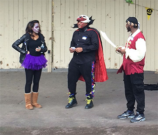 Halloween costume contest in cumberland