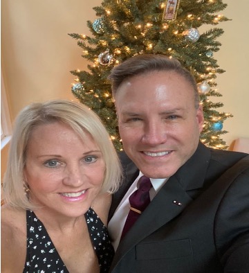 chris glass and wife