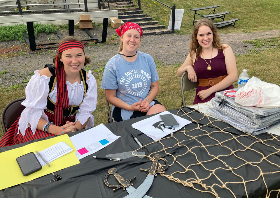Pirates in the Park workers