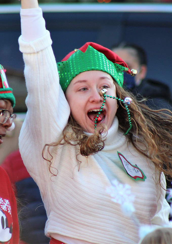 More Elf Olympics