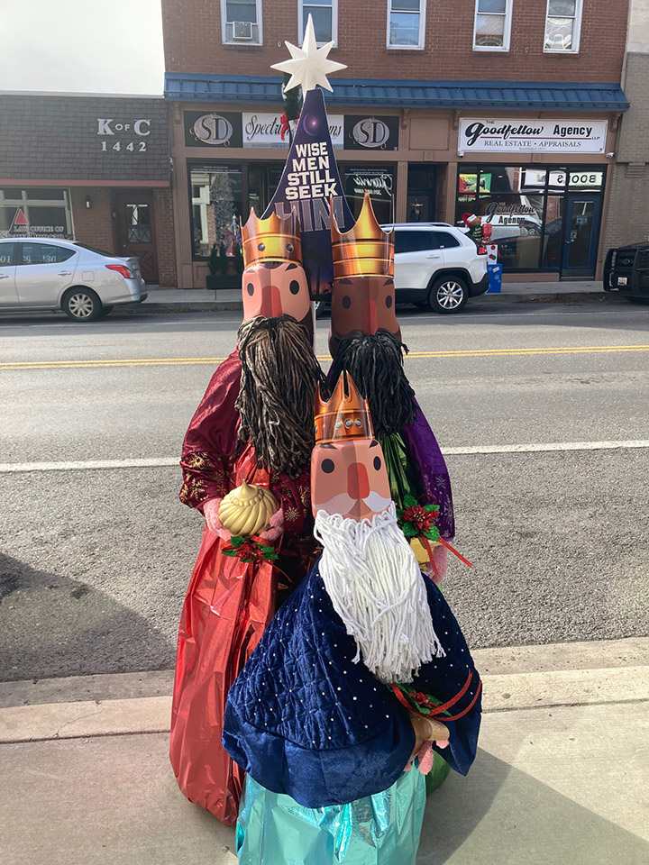 threewisemen