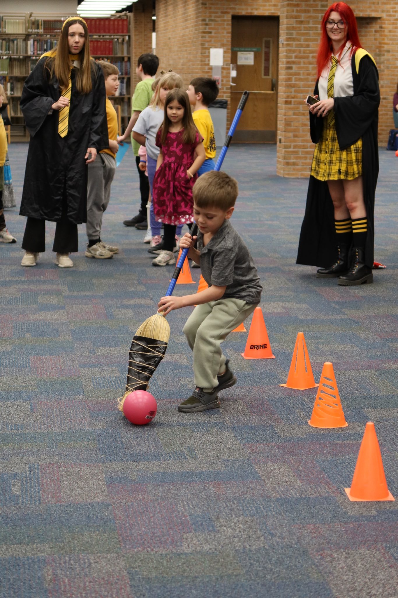 child playing quiddich